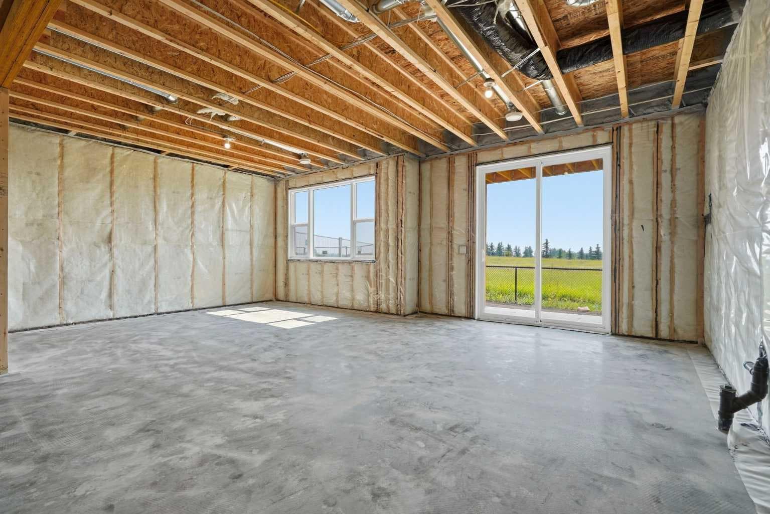 358 Kinniburgh Loop 