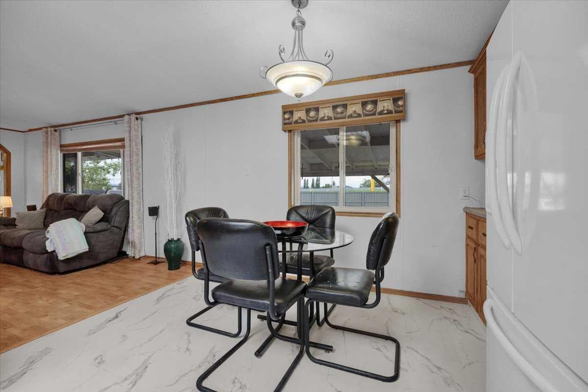 62, 99 Arbour Lake Drive  