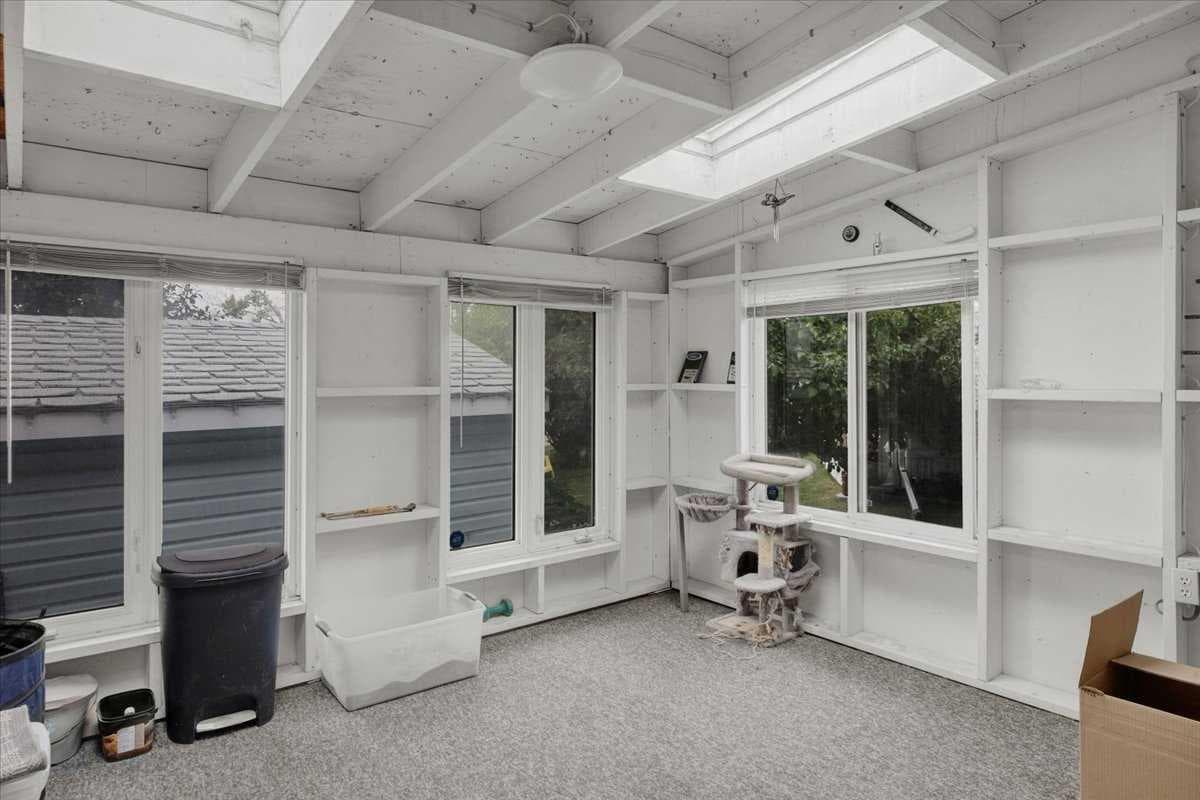 62, 99 Arbour Lake Drive  