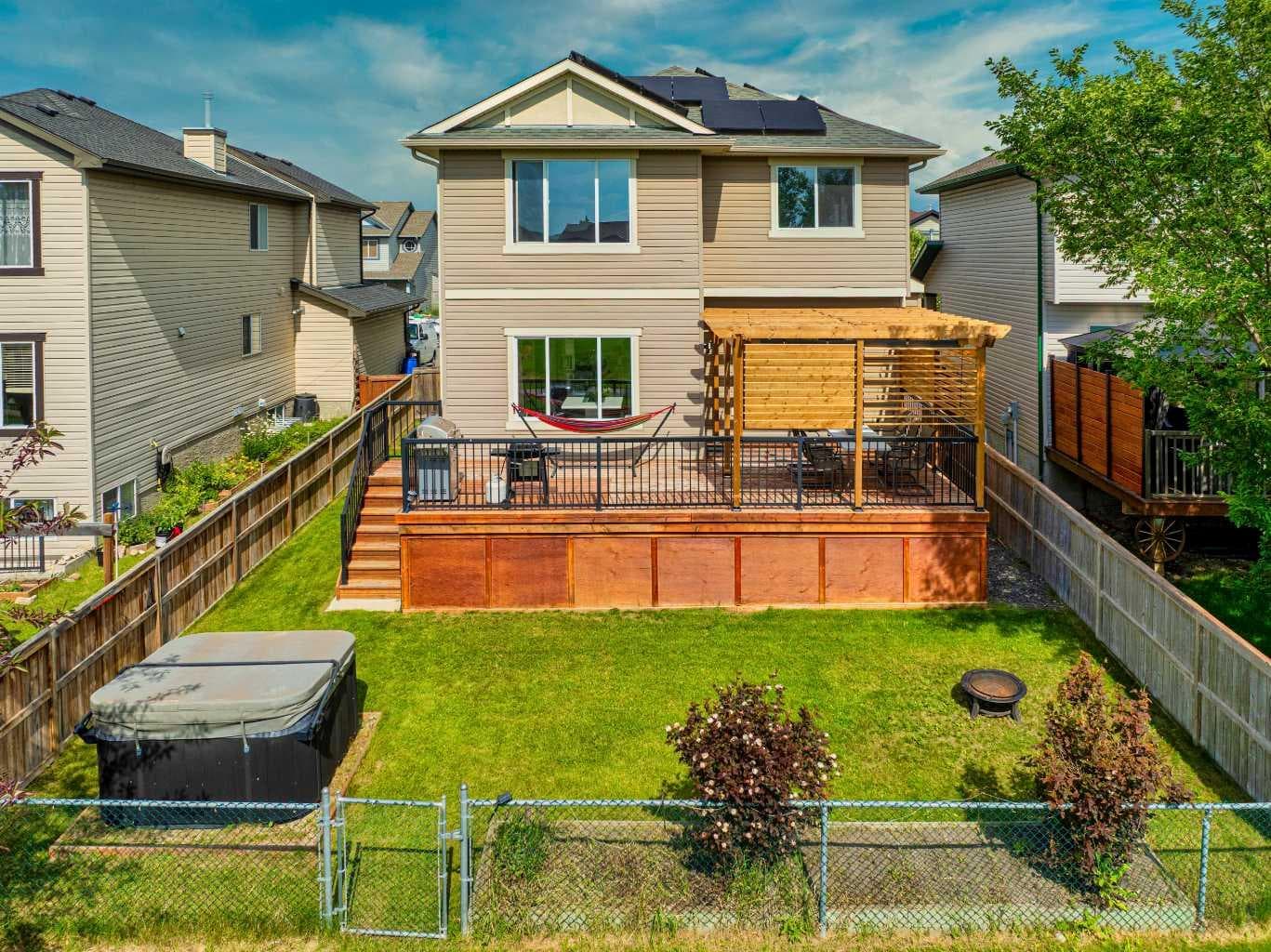 1925 Luxstone Park SW