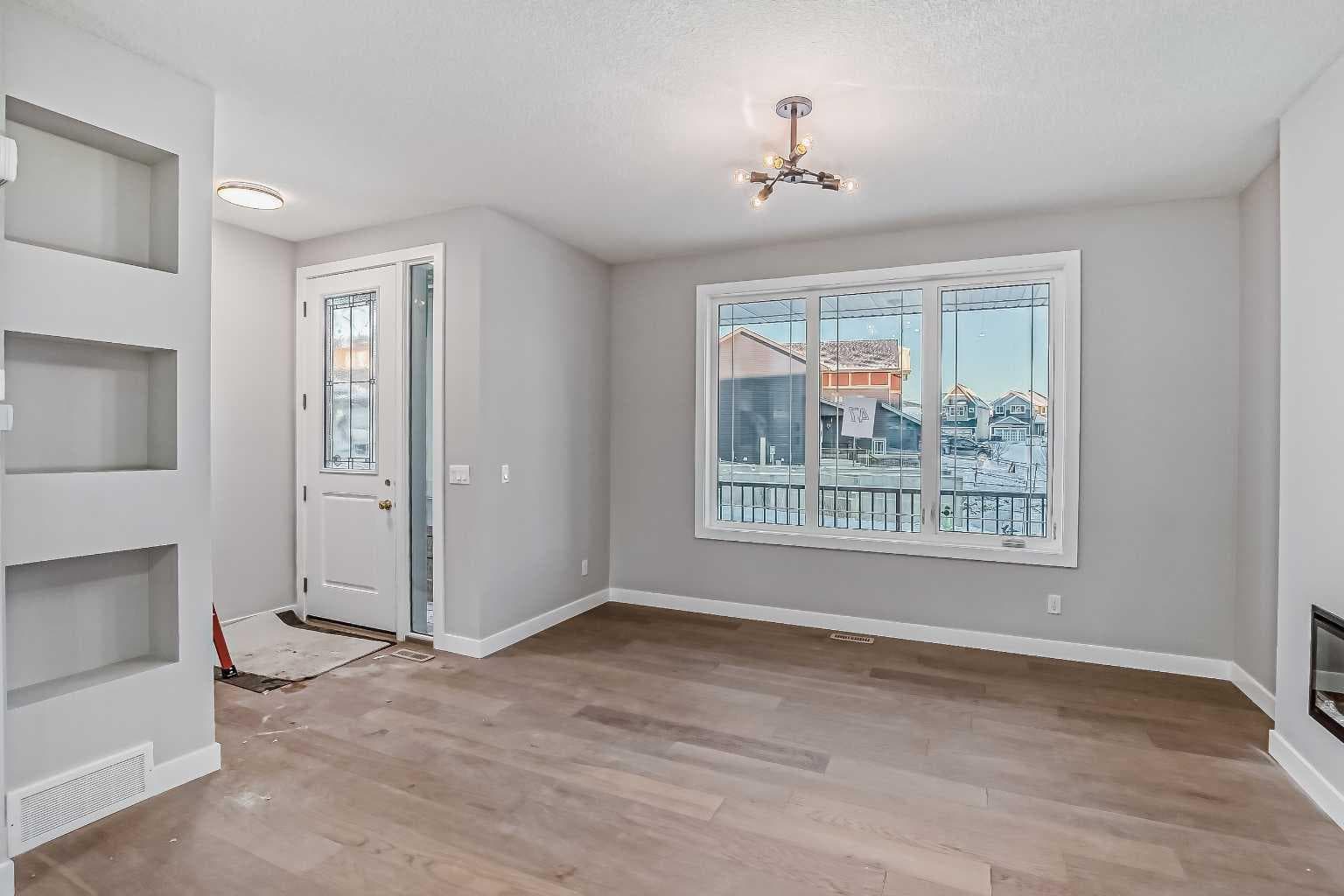 55 Agate Road 