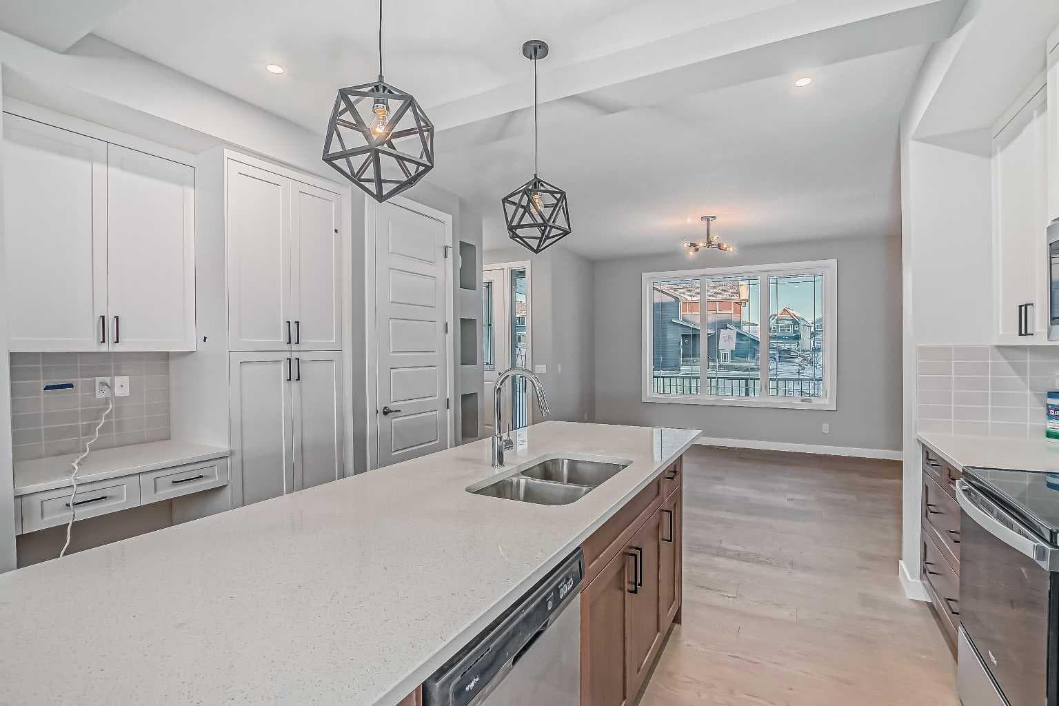55 Agate Road 