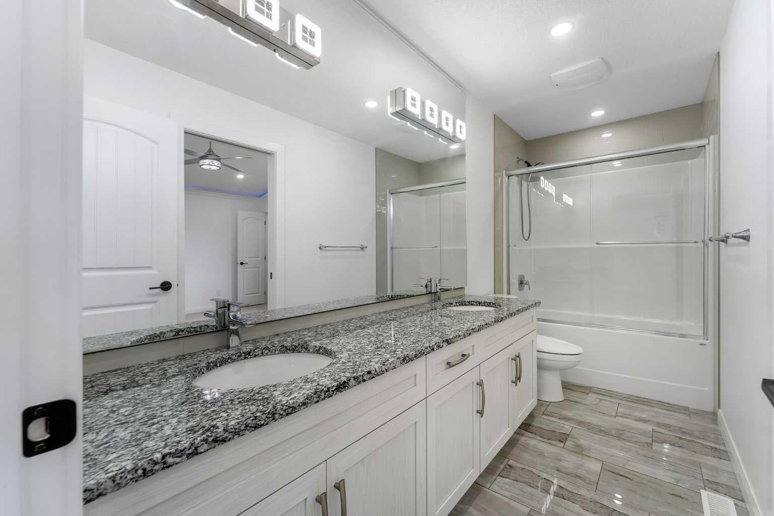 248 SANDPIPER Boulevard 