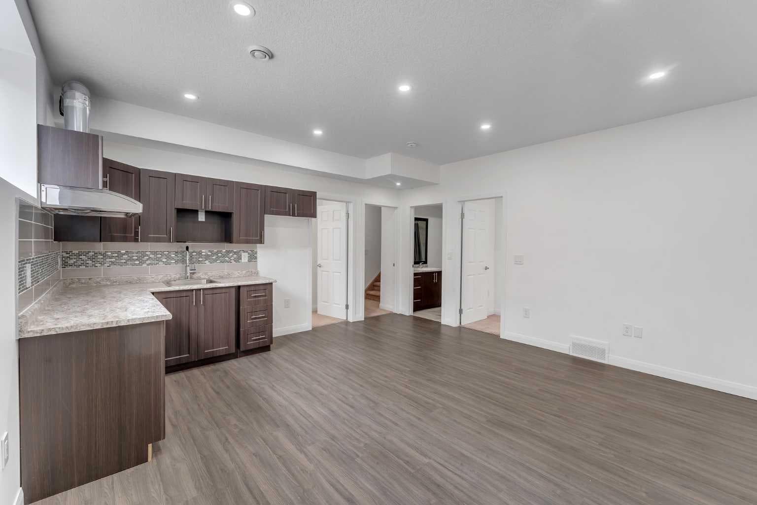248 SANDPIPER Boulevard 