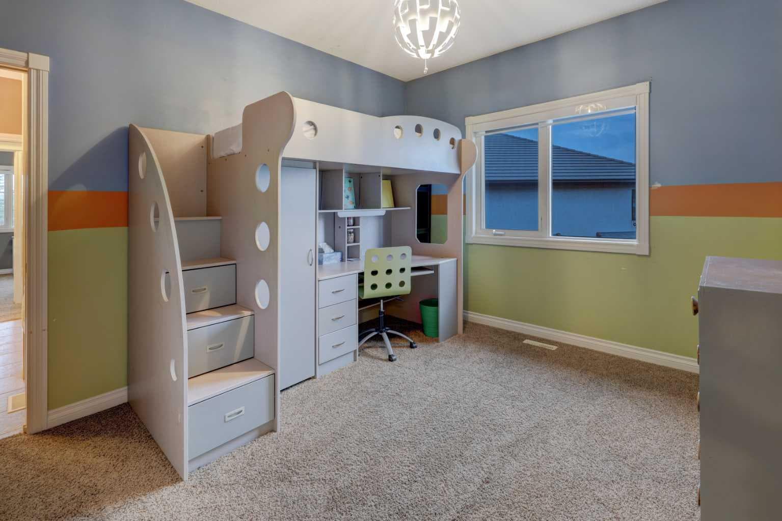40 Arbour Estates Green NW