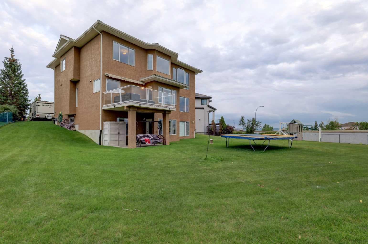 40 Arbour Estates Green NW