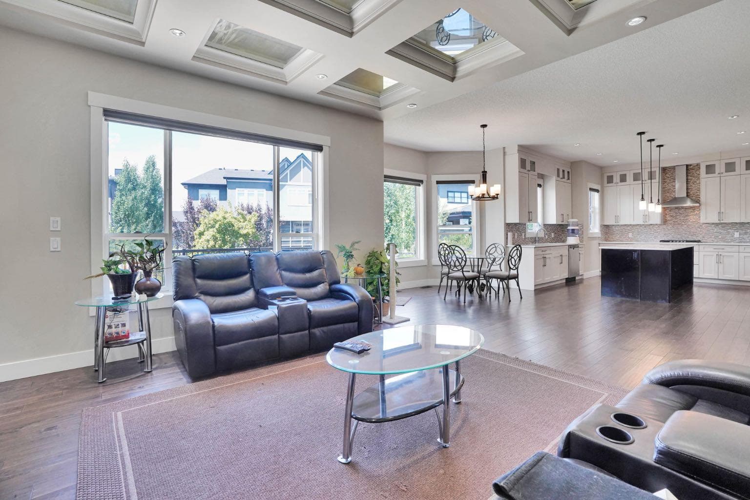 113 Kinniburgh Bay 