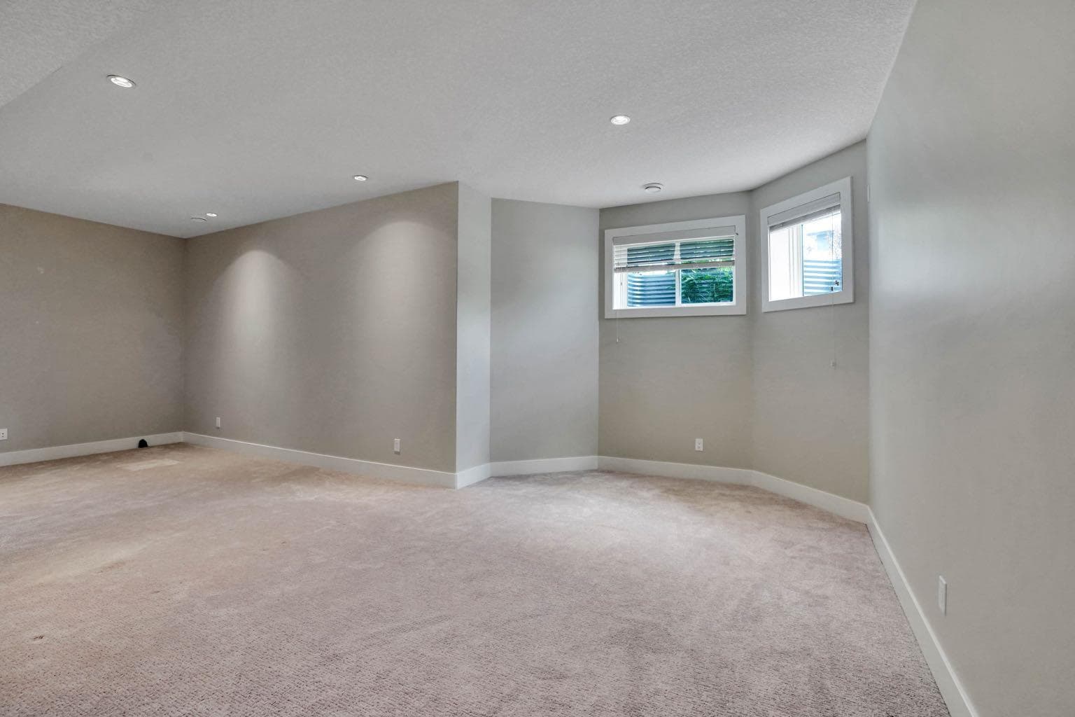 113 Kinniburgh Bay 