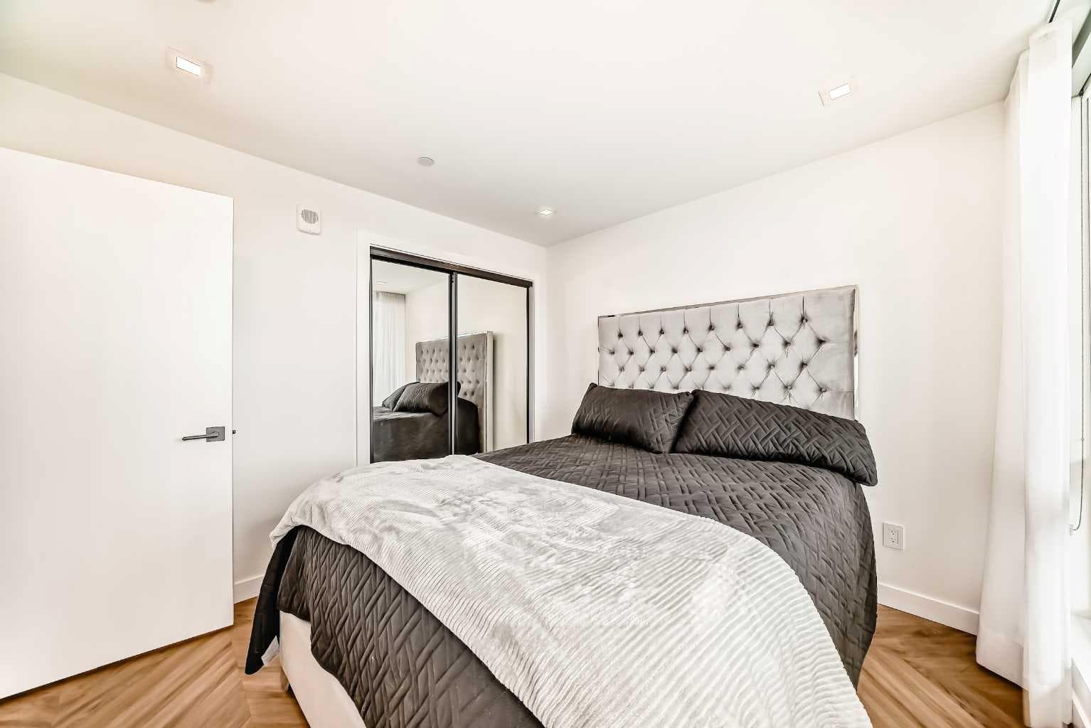 106, 8505 Broadcast Avenue SW