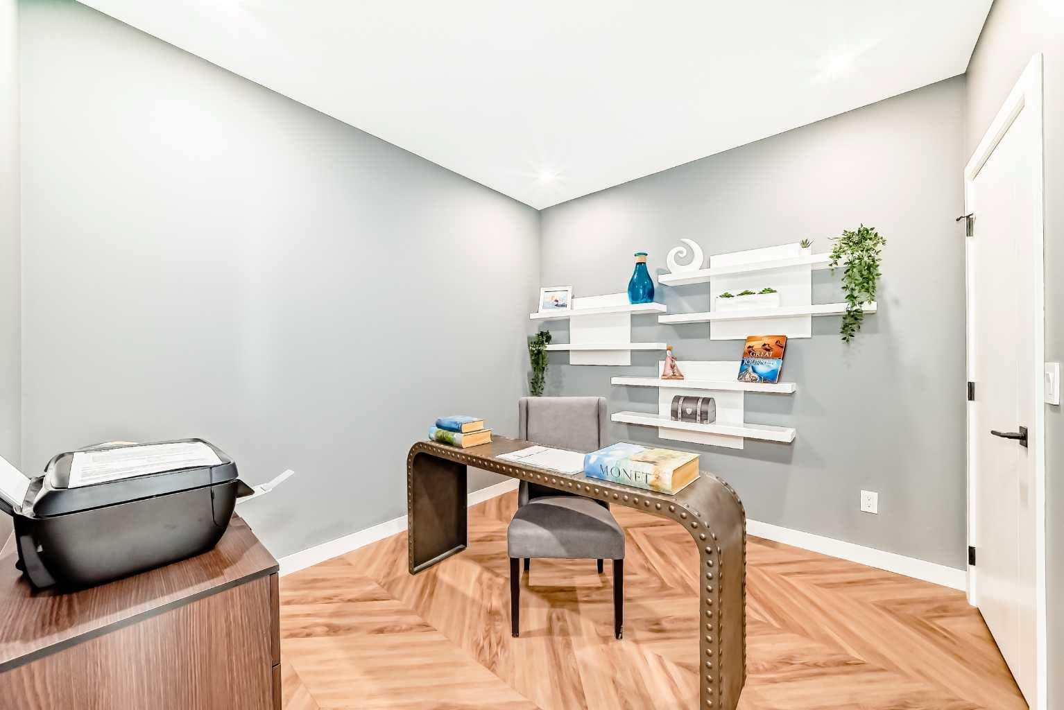 106, 8505 Broadcast Avenue SW