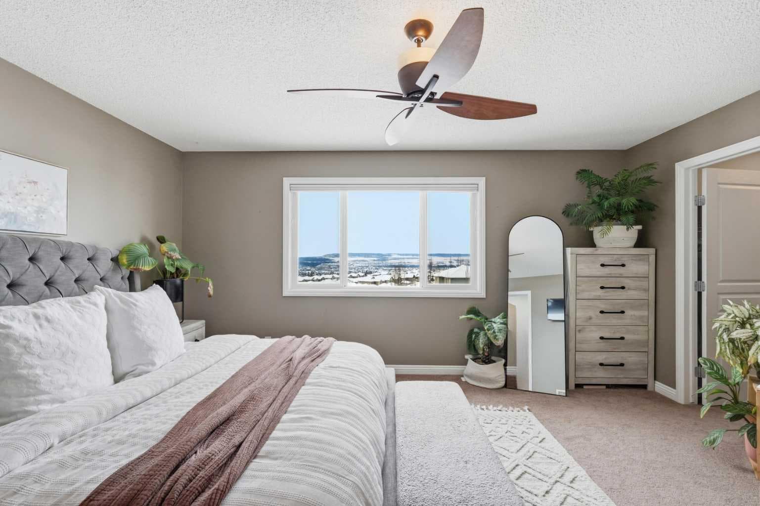 99 Sunset View 