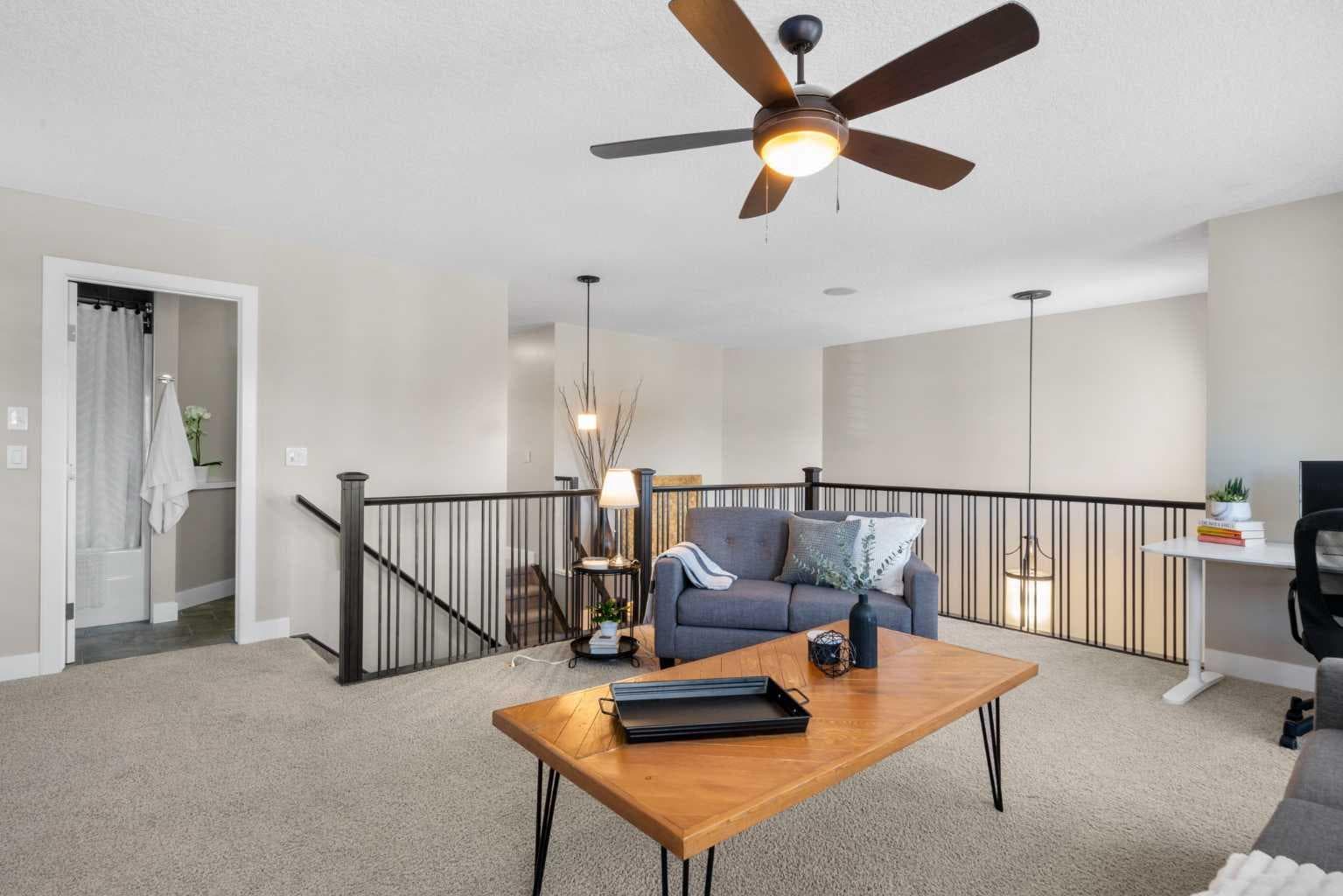 809 Canoe Green SW