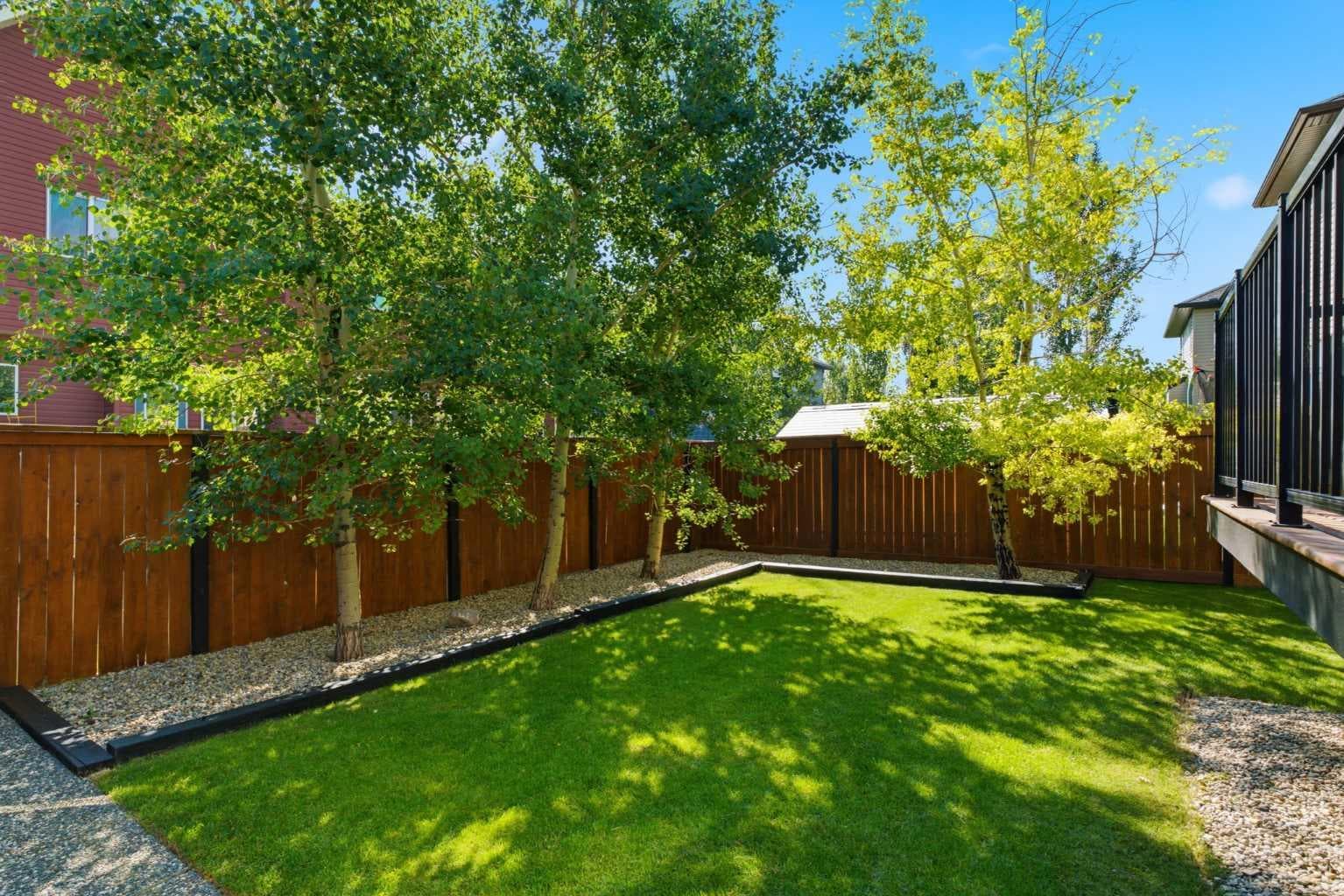 809 Canoe Green SW
