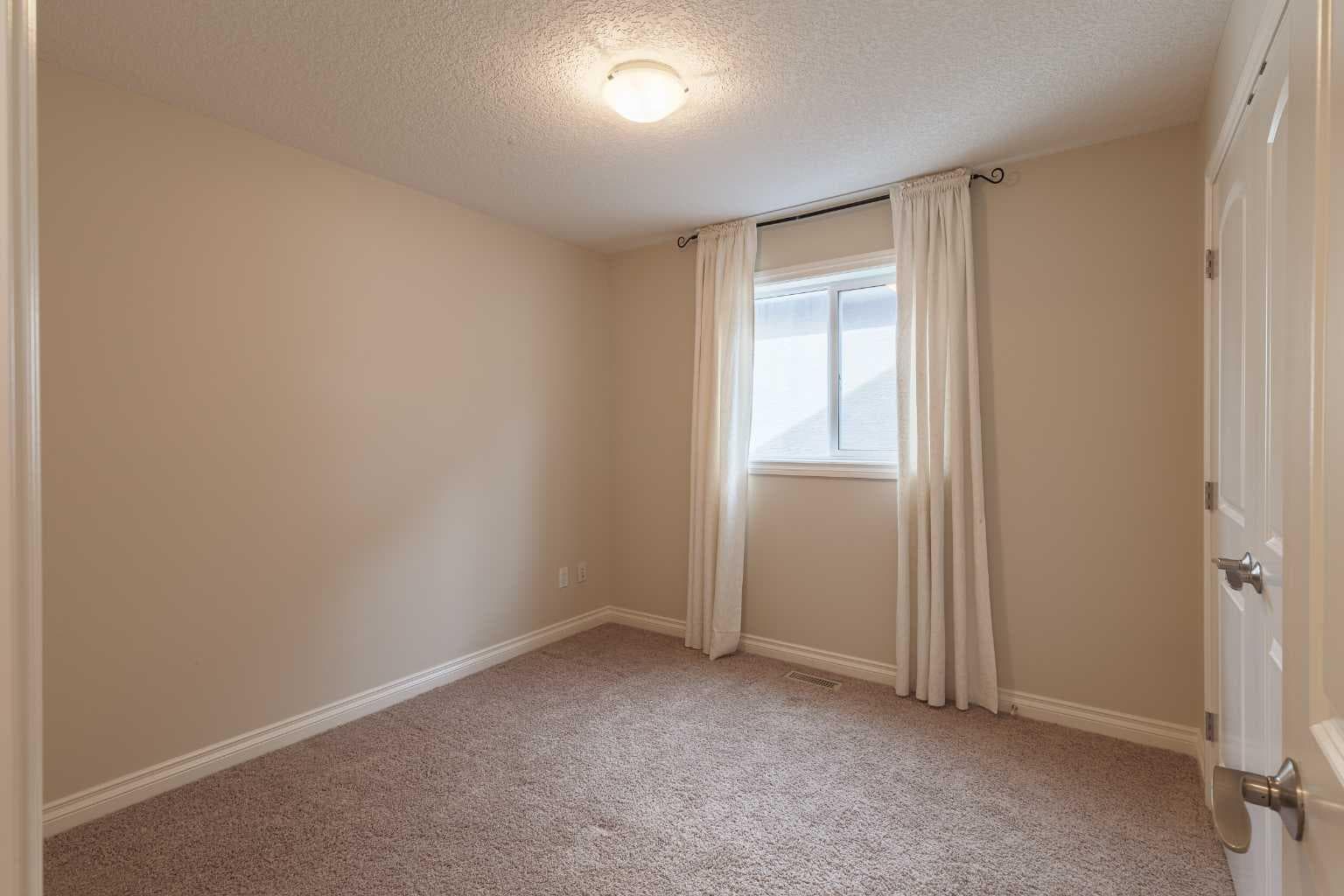 97 Aspenshire Drive SW