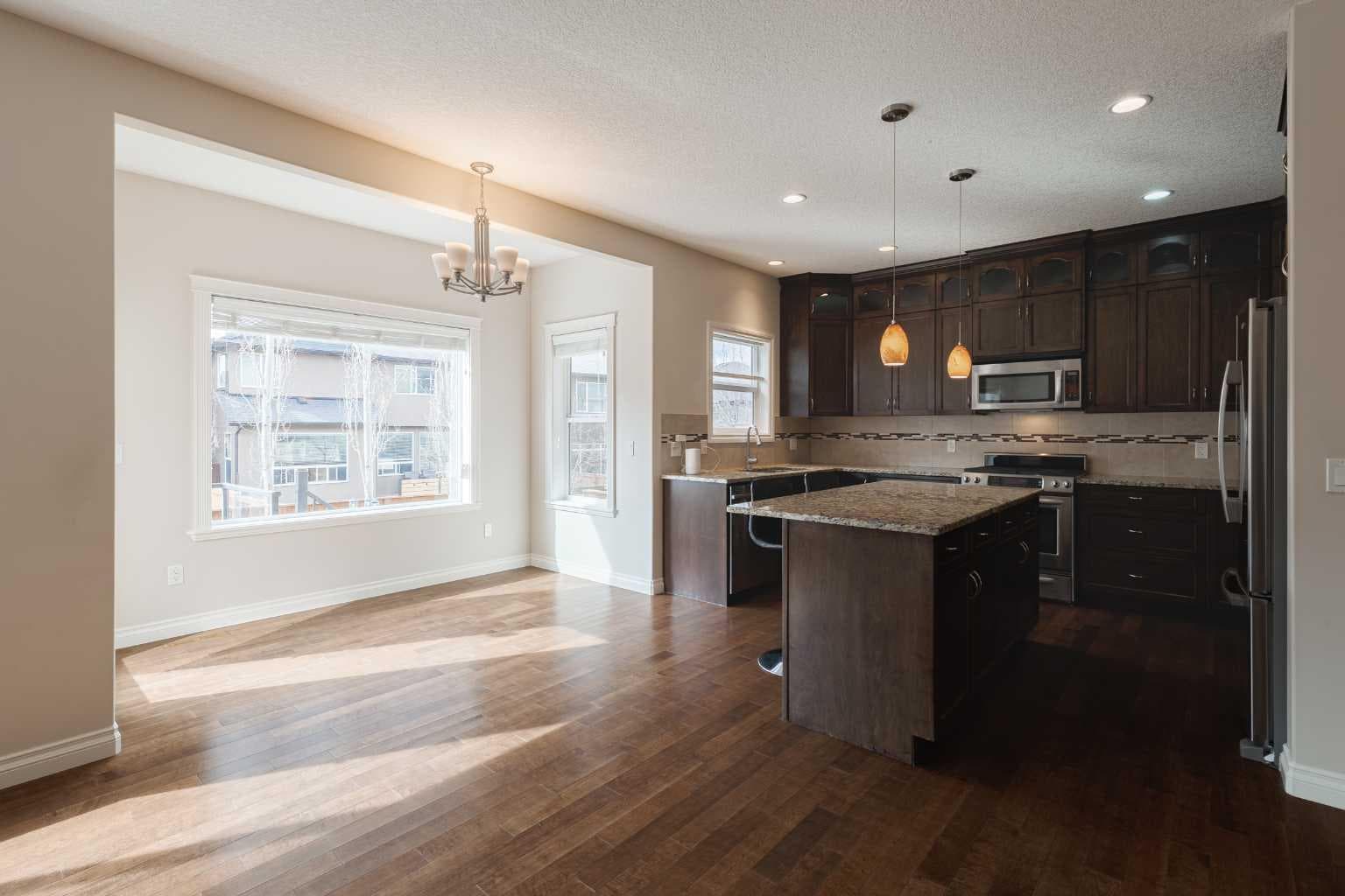 97 Aspenshire Drive SW