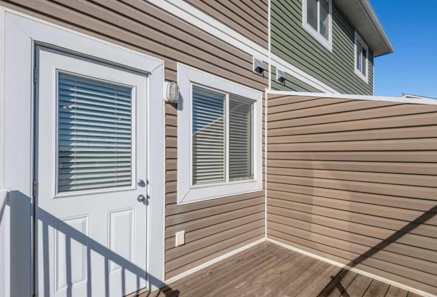 102, 800 Yankee Valley Boulevard SE