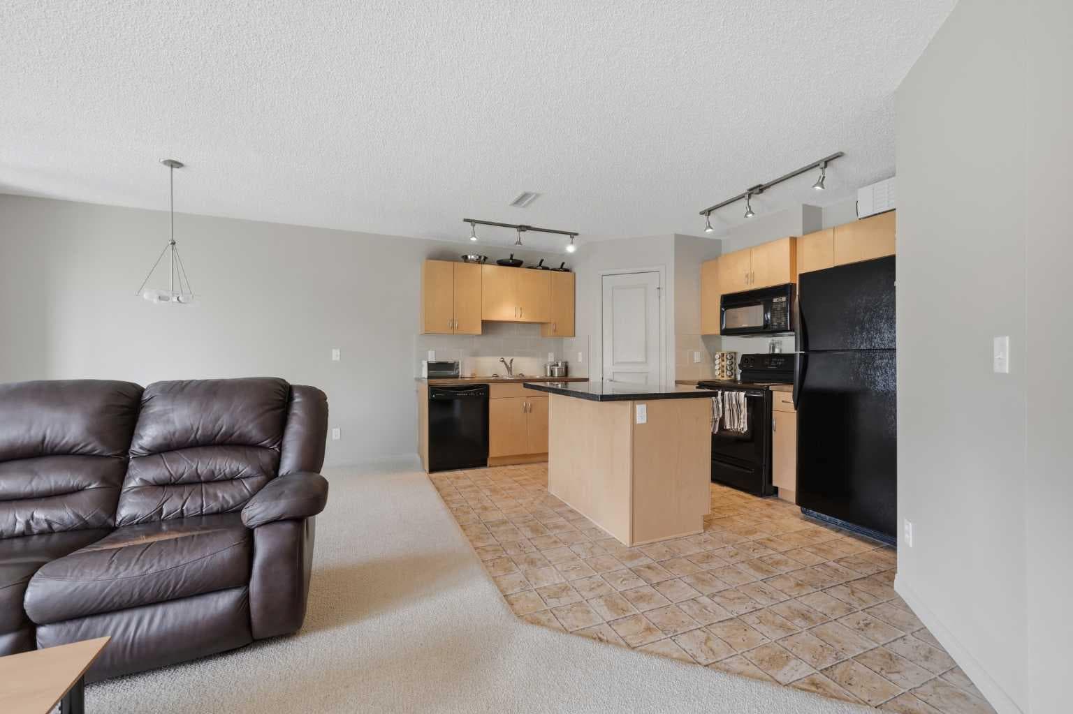 18 Auburn Bay Common SE