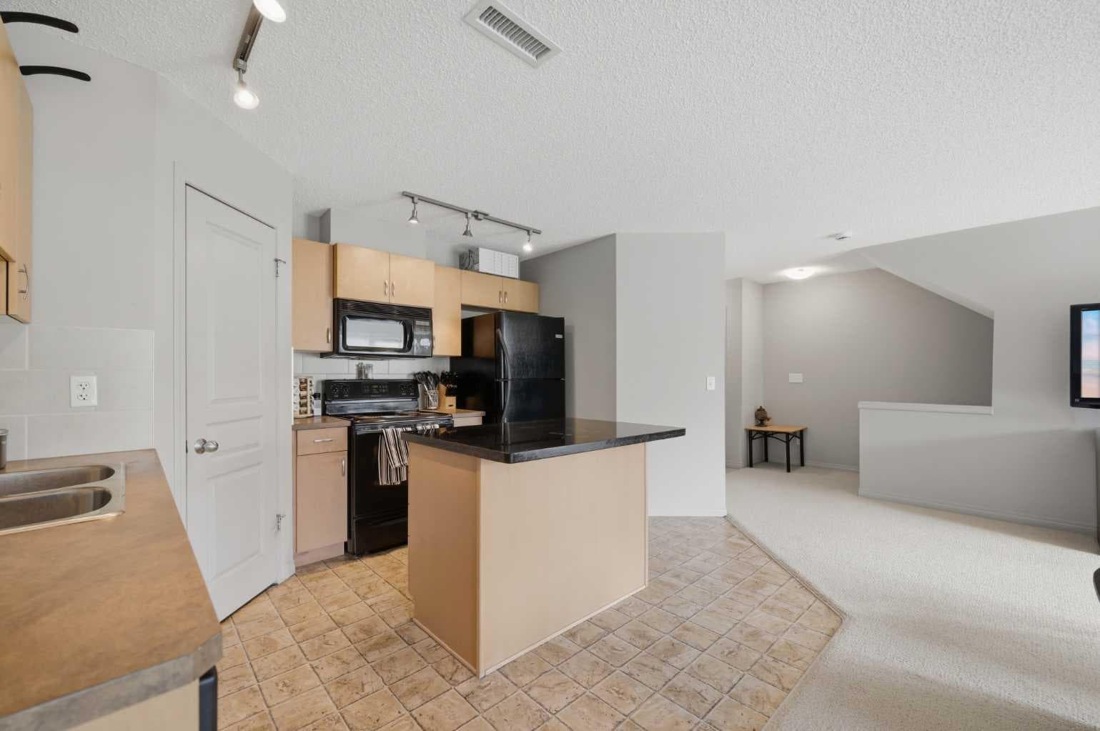 18 Auburn Bay Common SE