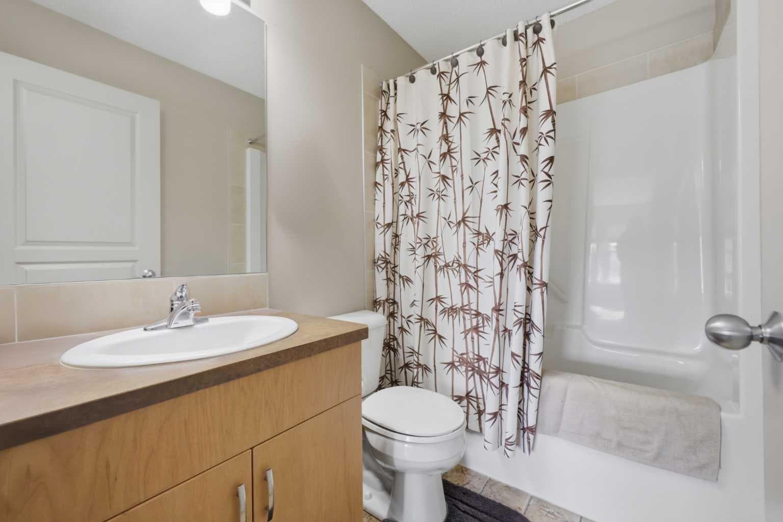 18 Auburn Bay Common SE