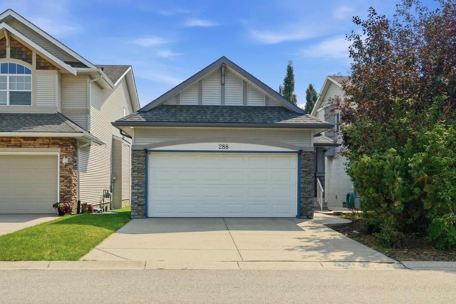 288 Springborough Way SW