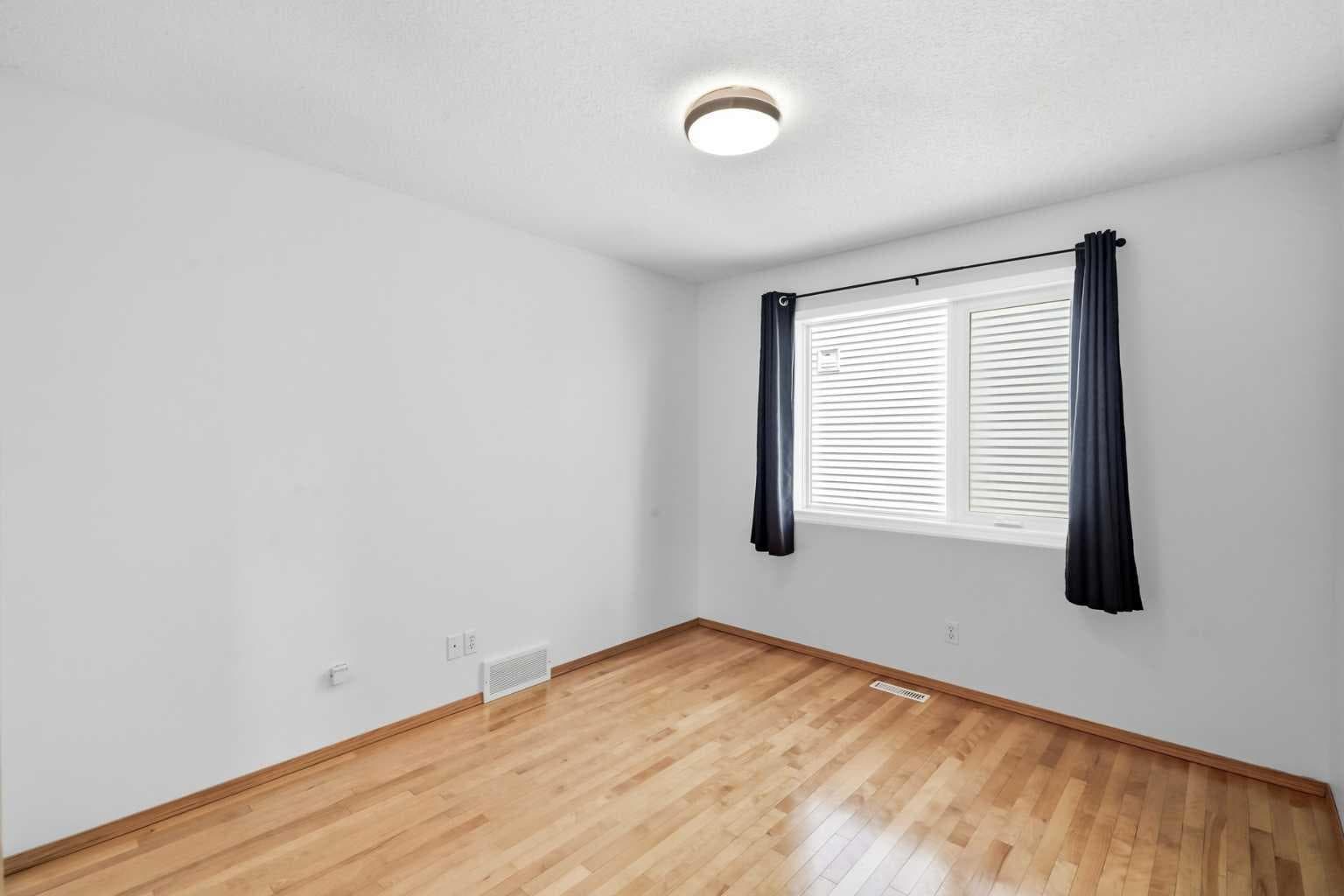 288 Springborough Way SW