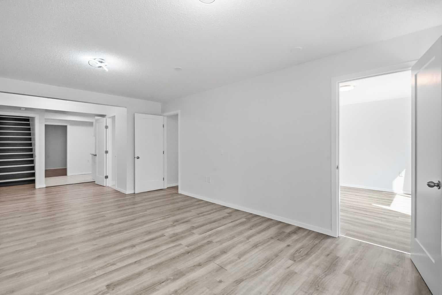 288 Springborough Way SW