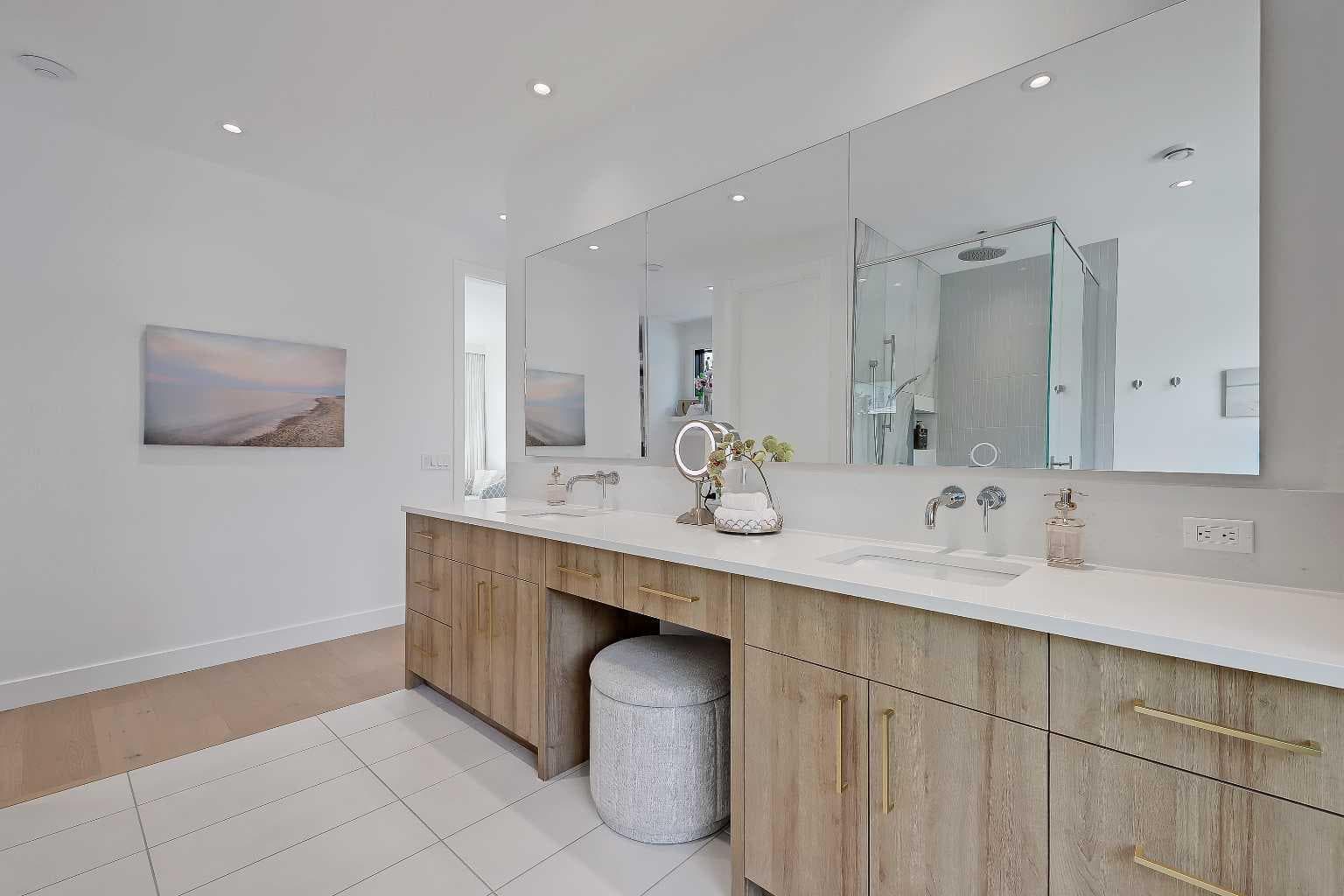 159 Rosery Drive NW