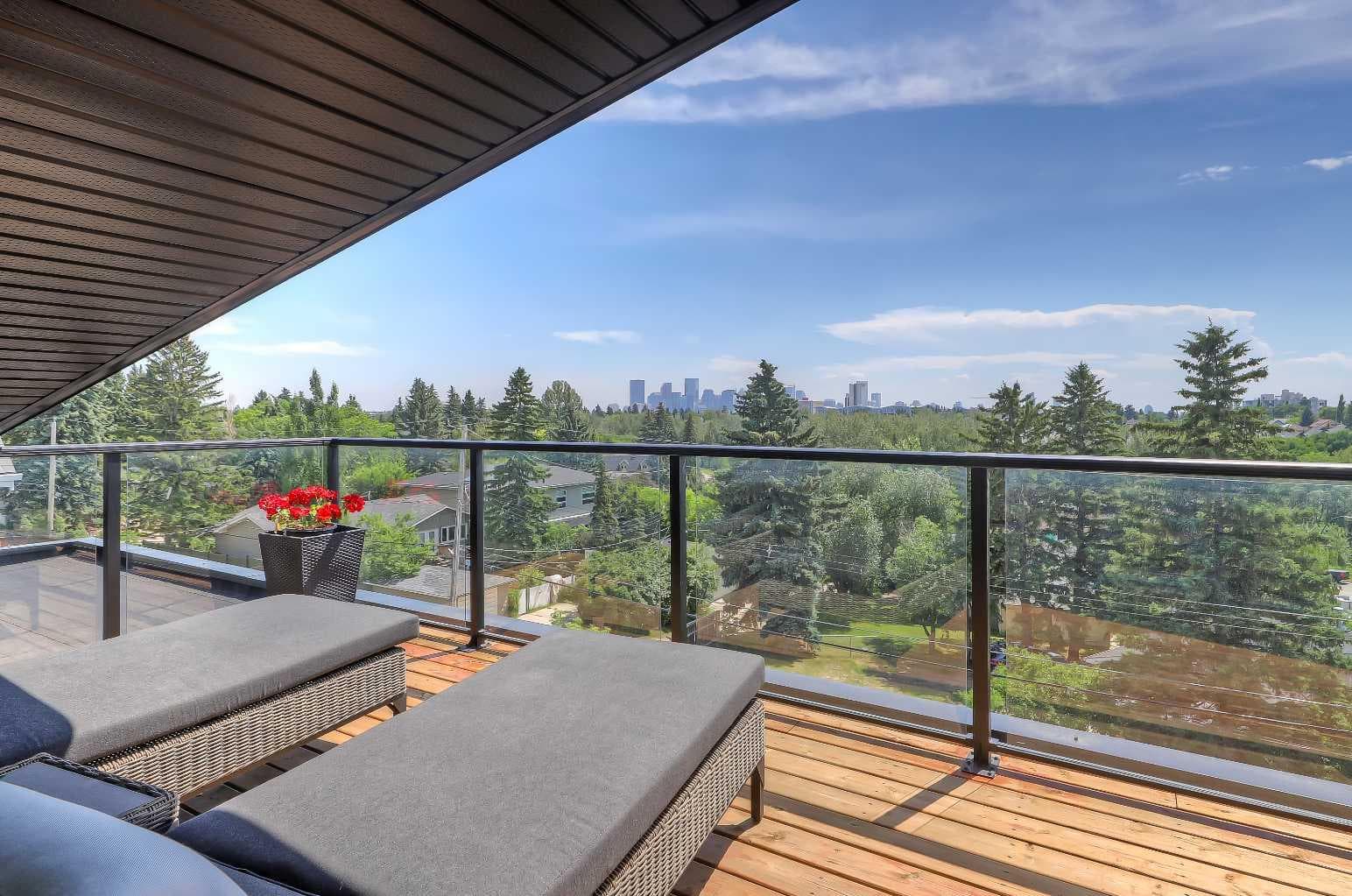 159 Rosery Drive NW