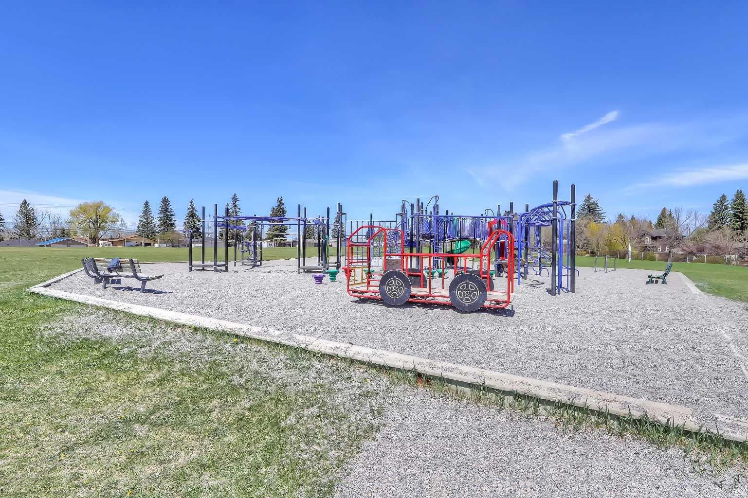 159 Rosery Drive NW