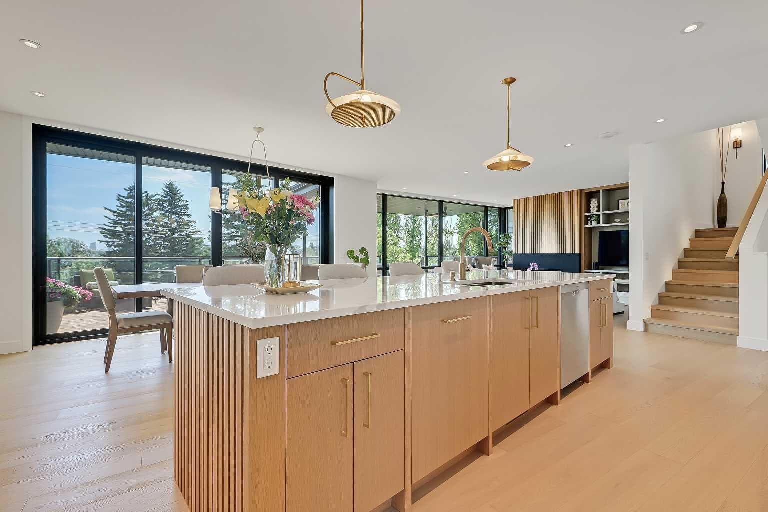 159 Rosery Drive NW