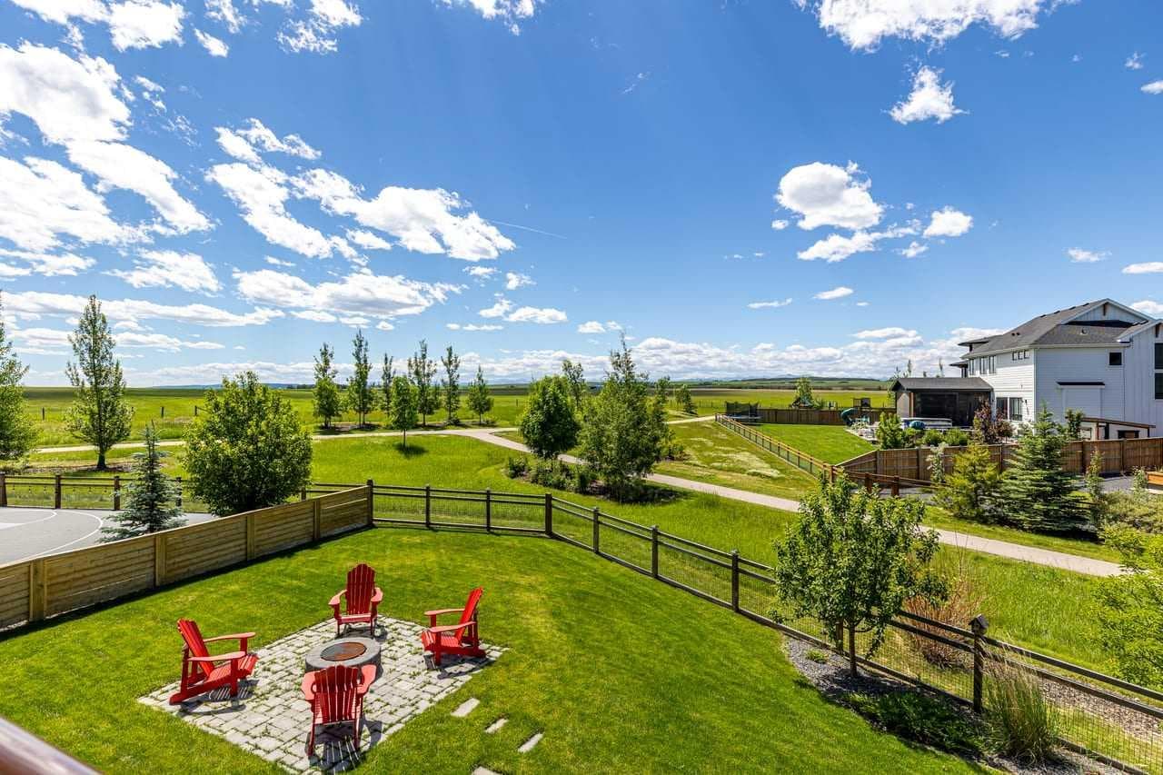 90 Juneberry Heights 
