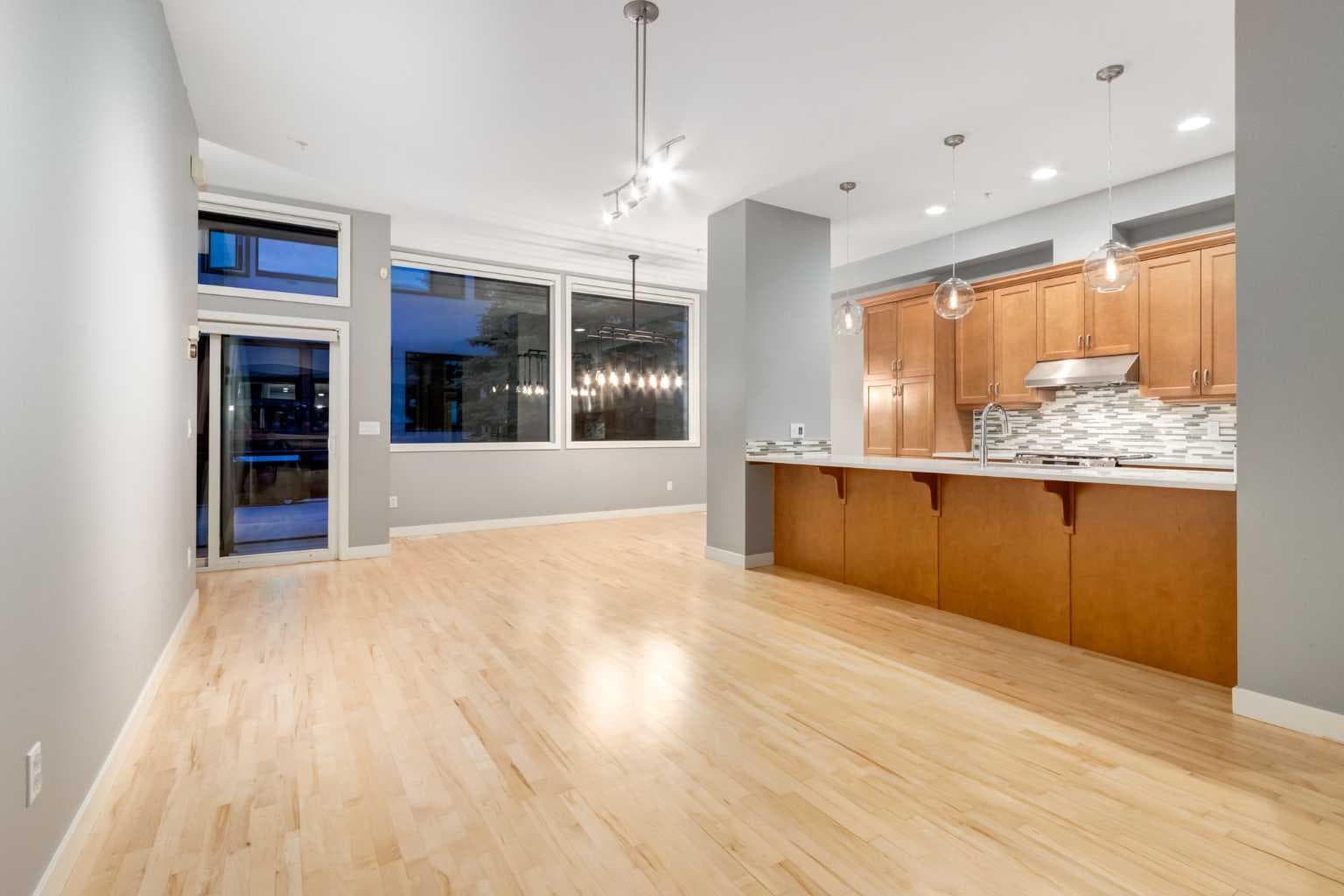 107, 1720 12 Street SW