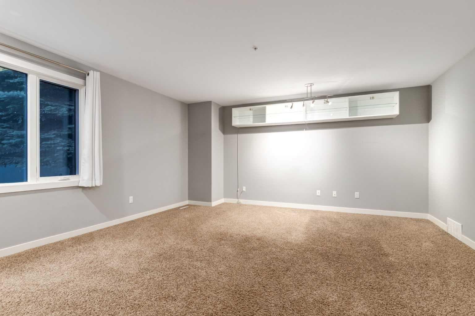 107, 1720 12 Street SW