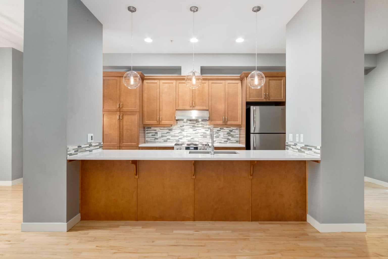 107, 1720 12 Street SW