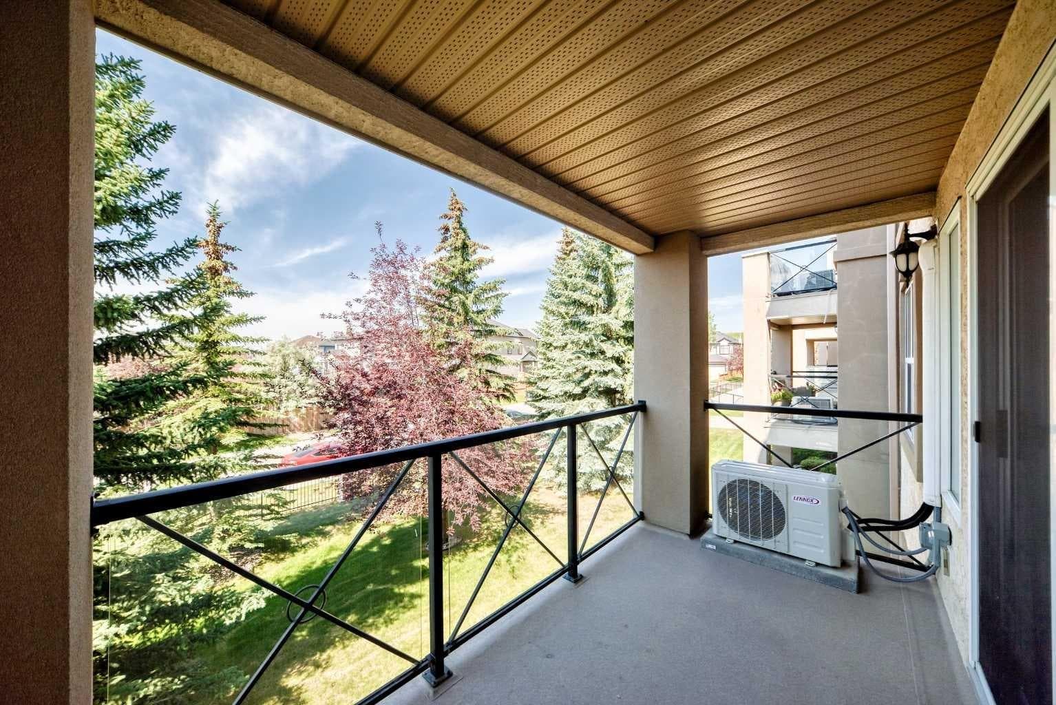 2215, 303 Arbour Crest Drive NW
