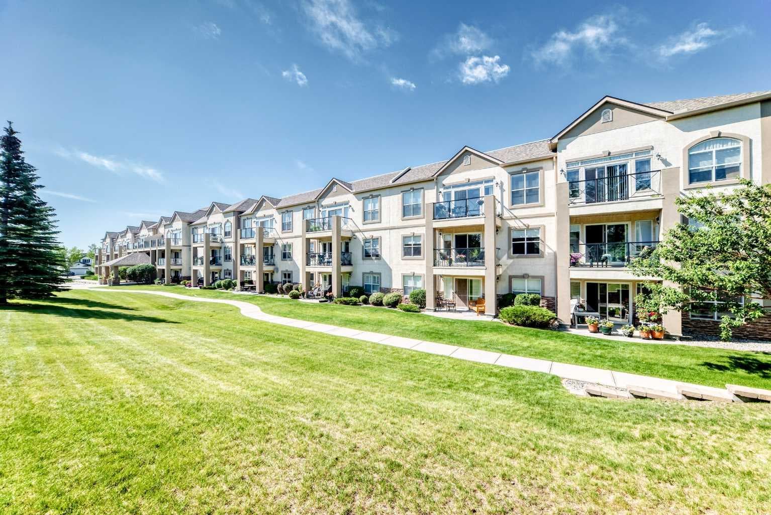 2215, 303 Arbour Crest Drive NW