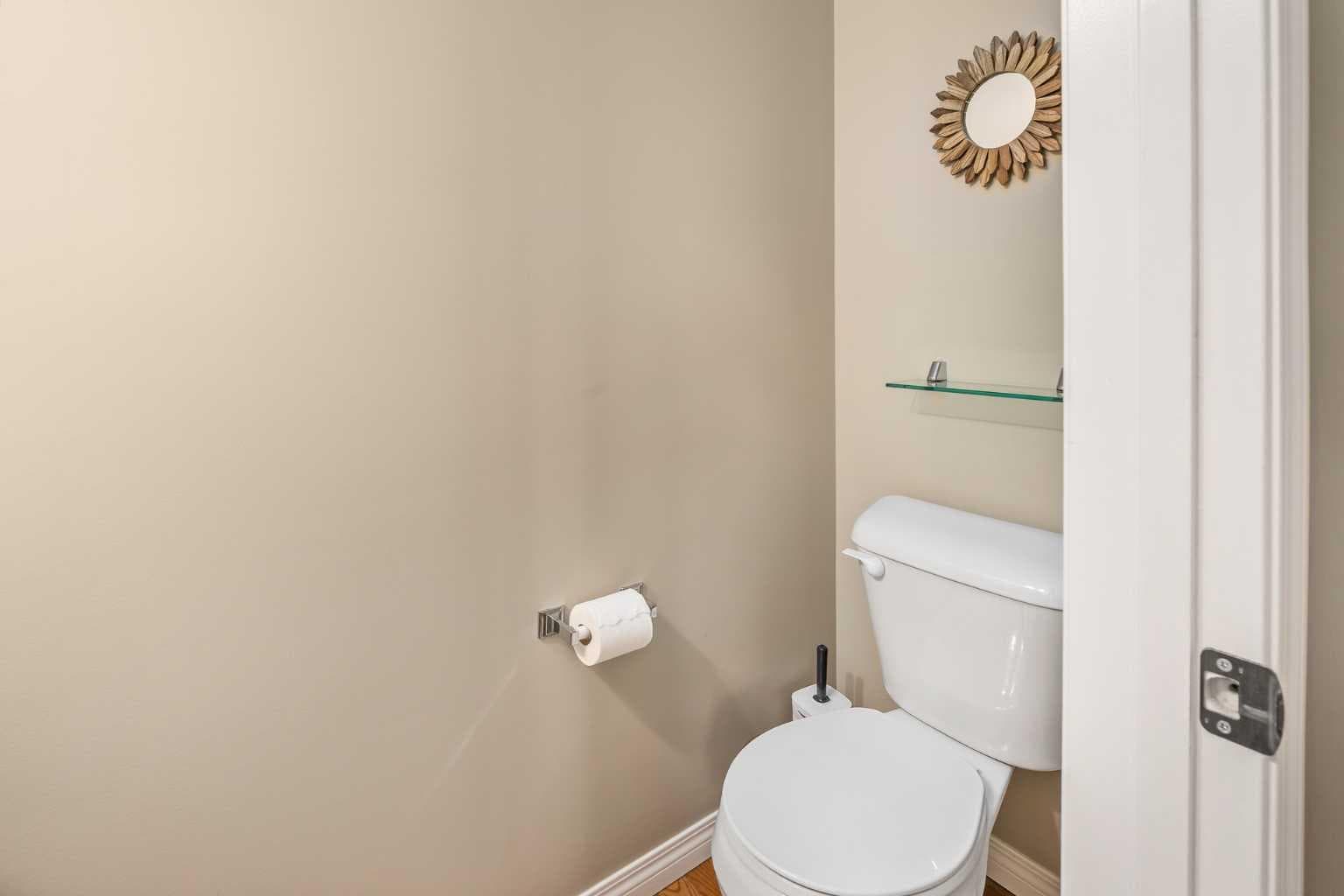 240 Elgin Meadows Gardens SE