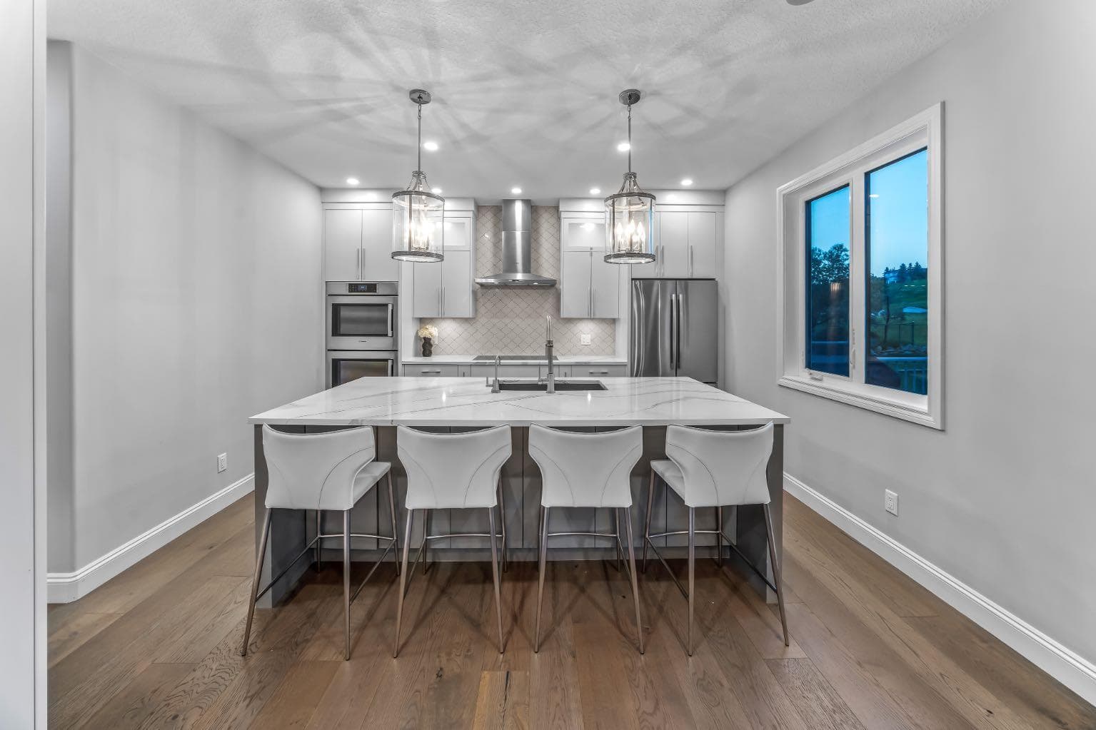 255 Gleneagles View 