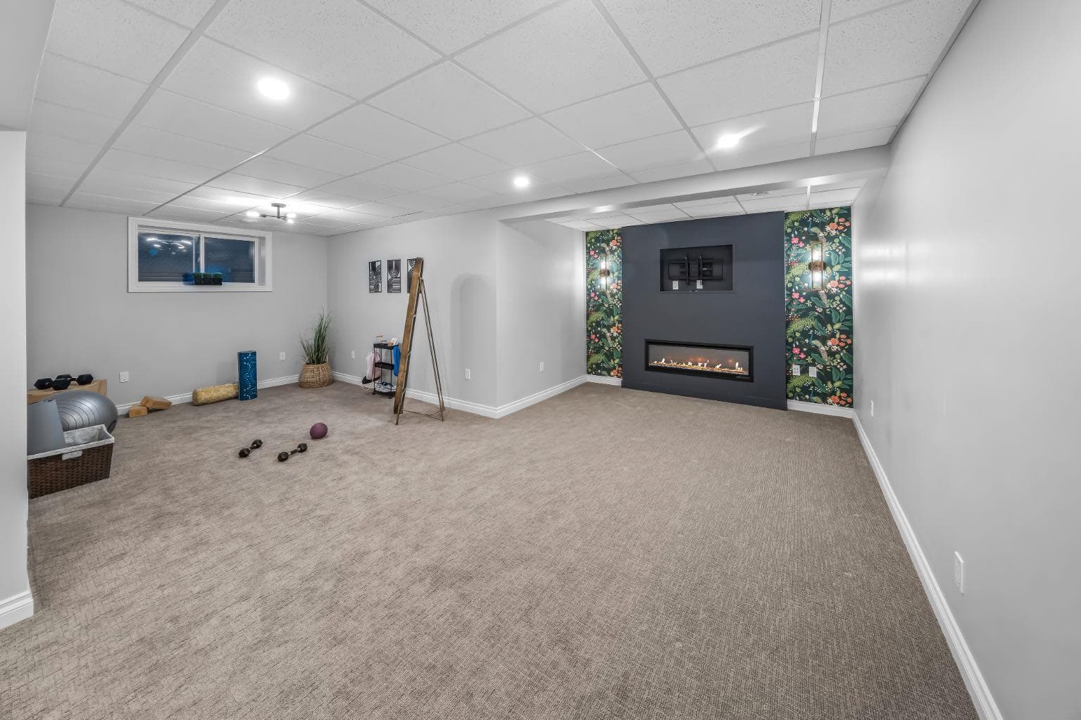 255 Gleneagles View 