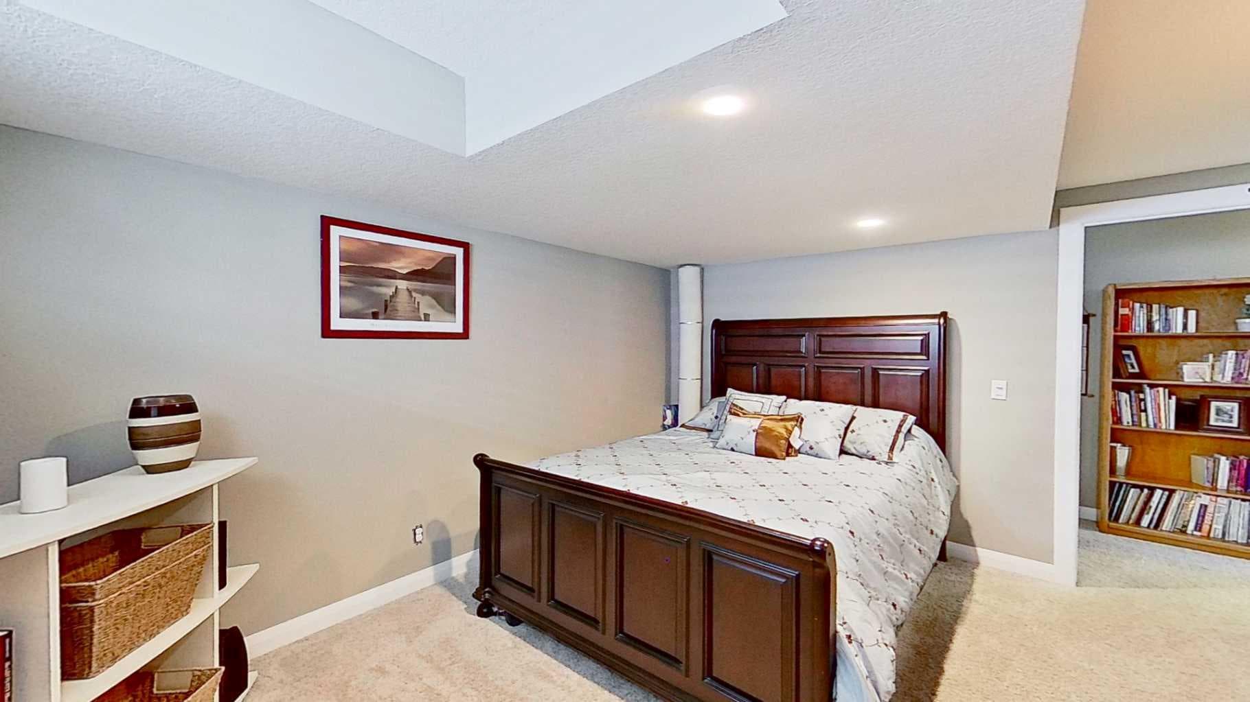 31 Ravenslea Crescent SE