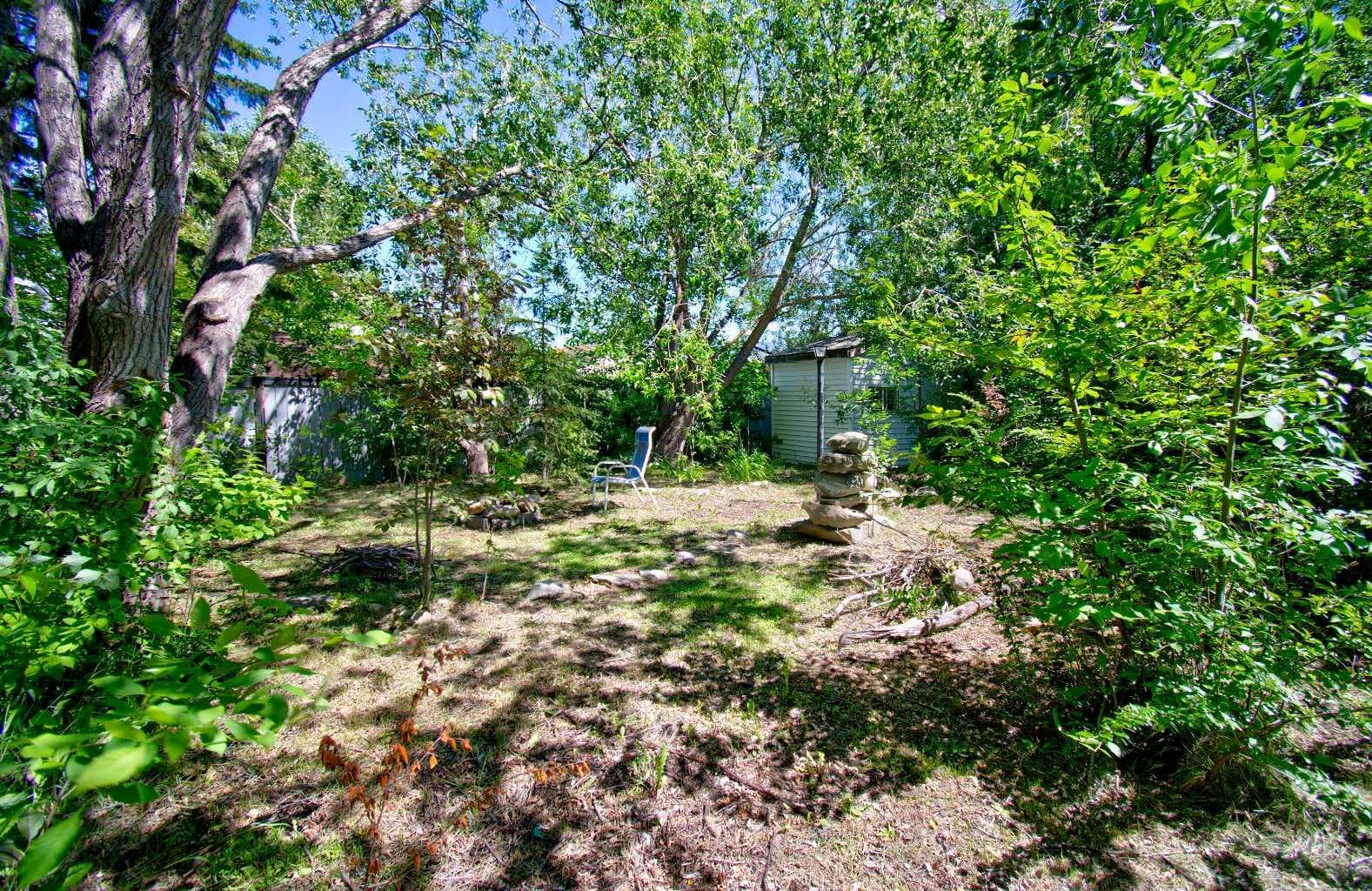 24 Spring Dale Court SE