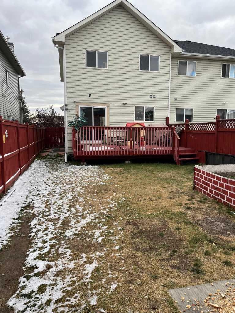 50 Tarawood Lane NE