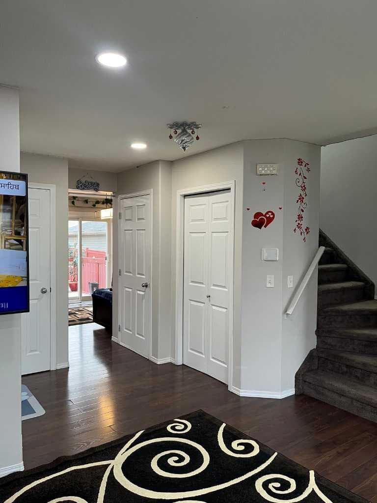 50 Tarawood Lane NE