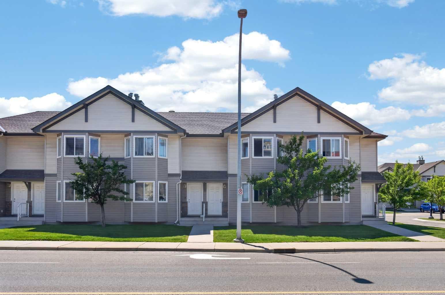 118 Royal Birch Villas NW
