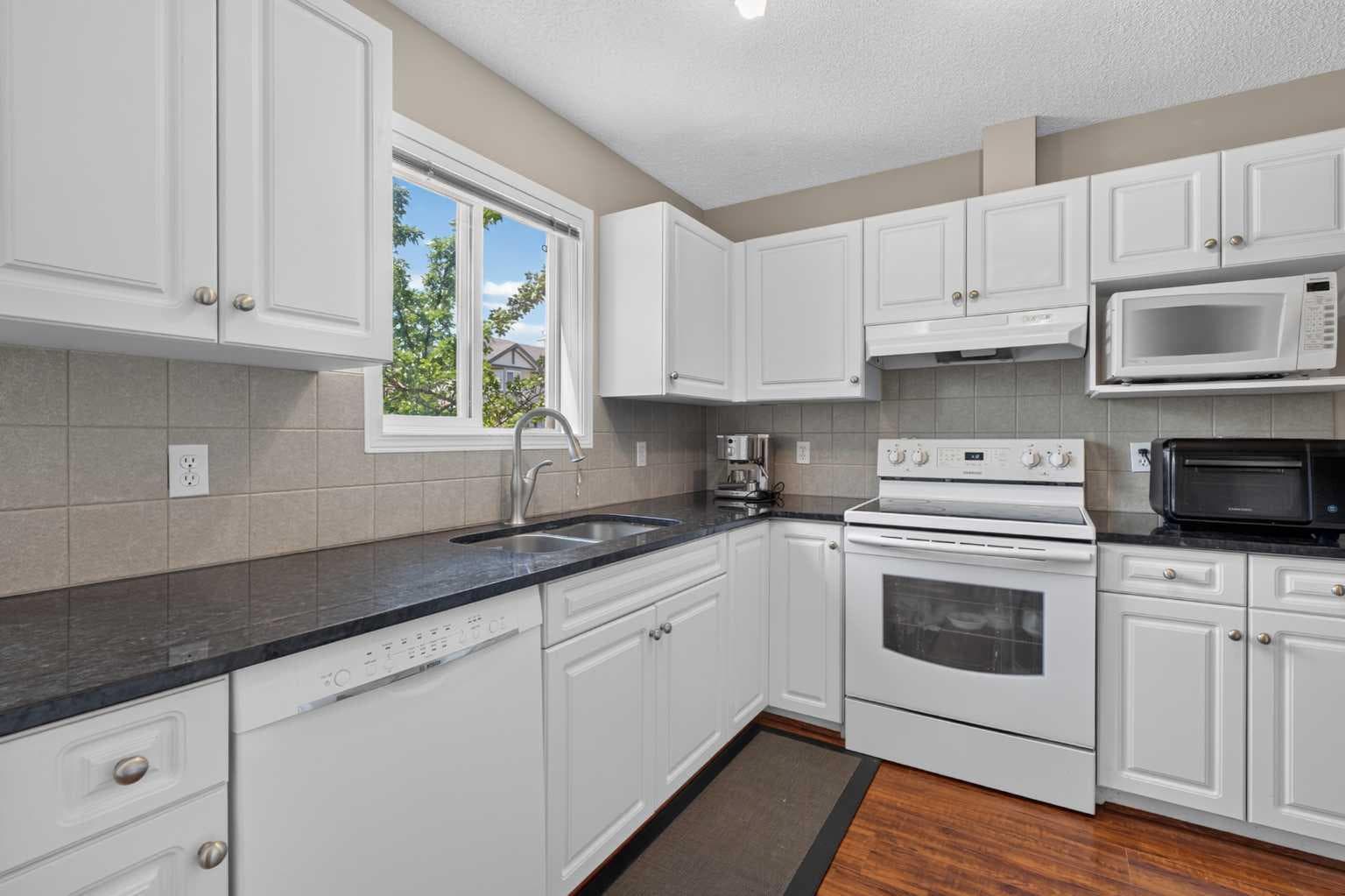 118 Royal Birch Villas NW