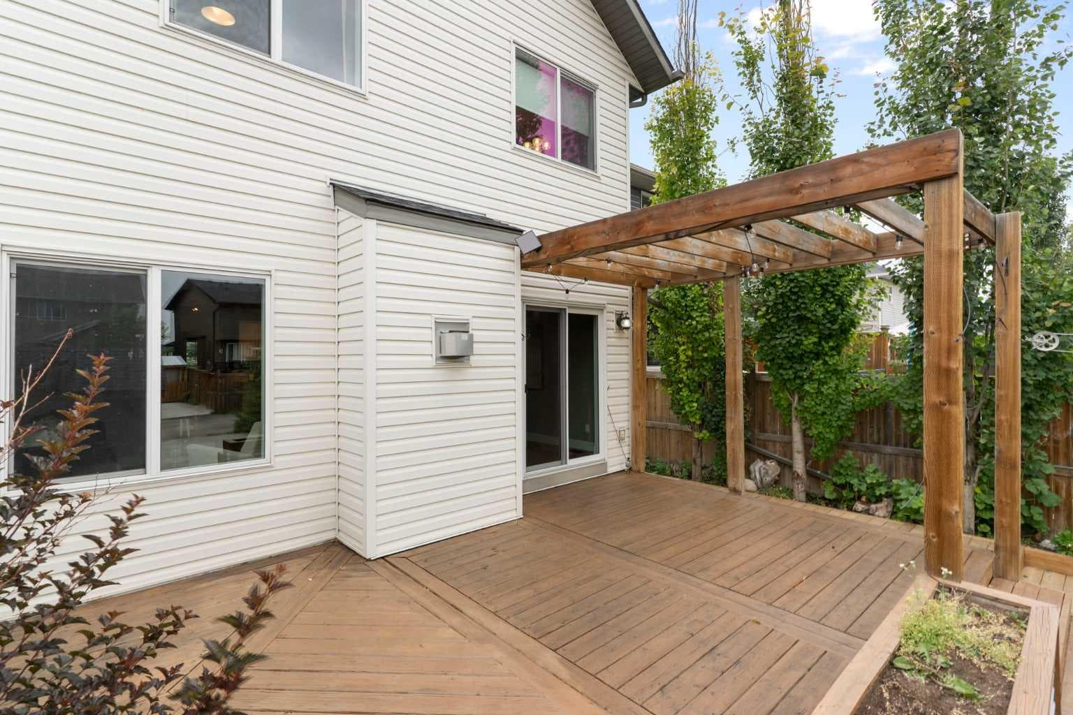 170 Ravenskirk Road SE
