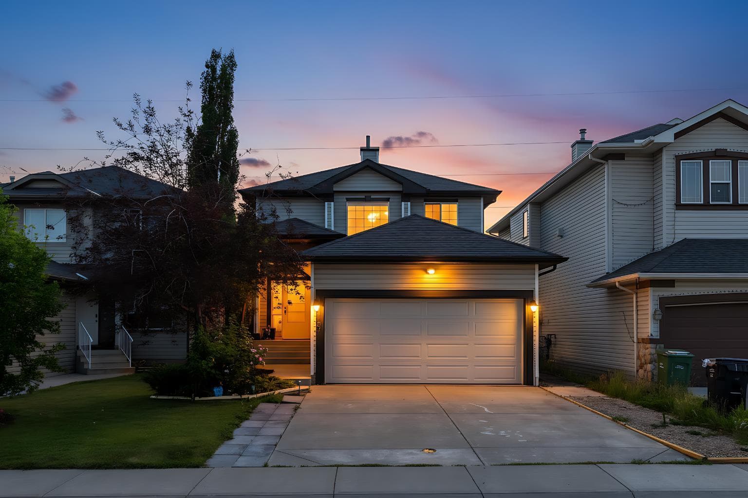167 Valley Crest Close NW