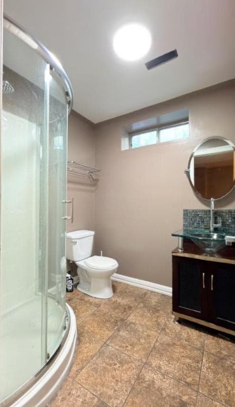 16 Canoe Close SW