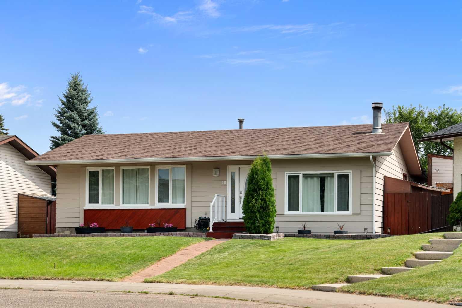 48 Deermont Way SE