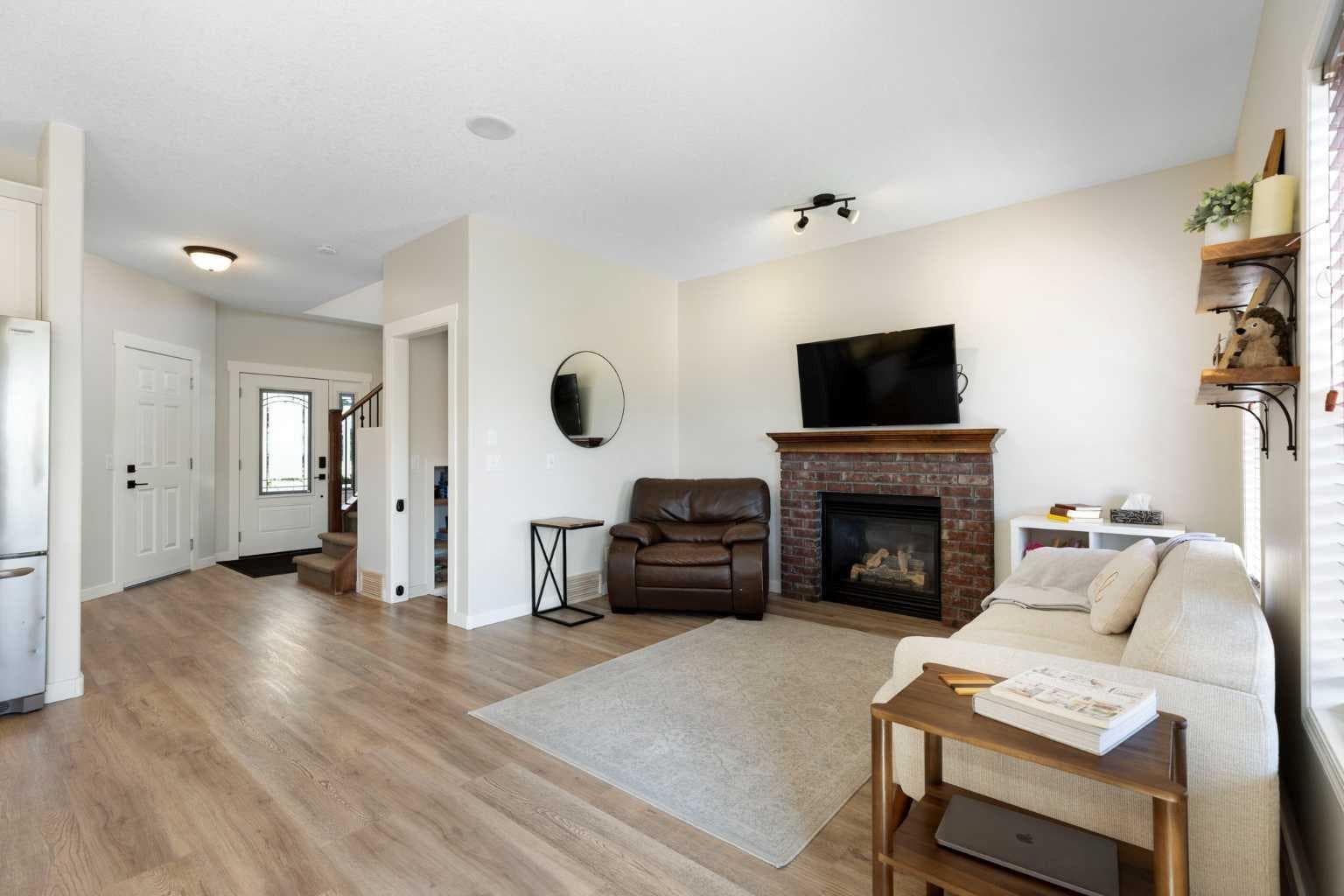 590 Coopers Drive SW